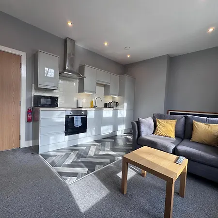 1 Bed Close To Arena Sleeps Up To 4 People F2 Apartment Leeds (West Yorkshire)
